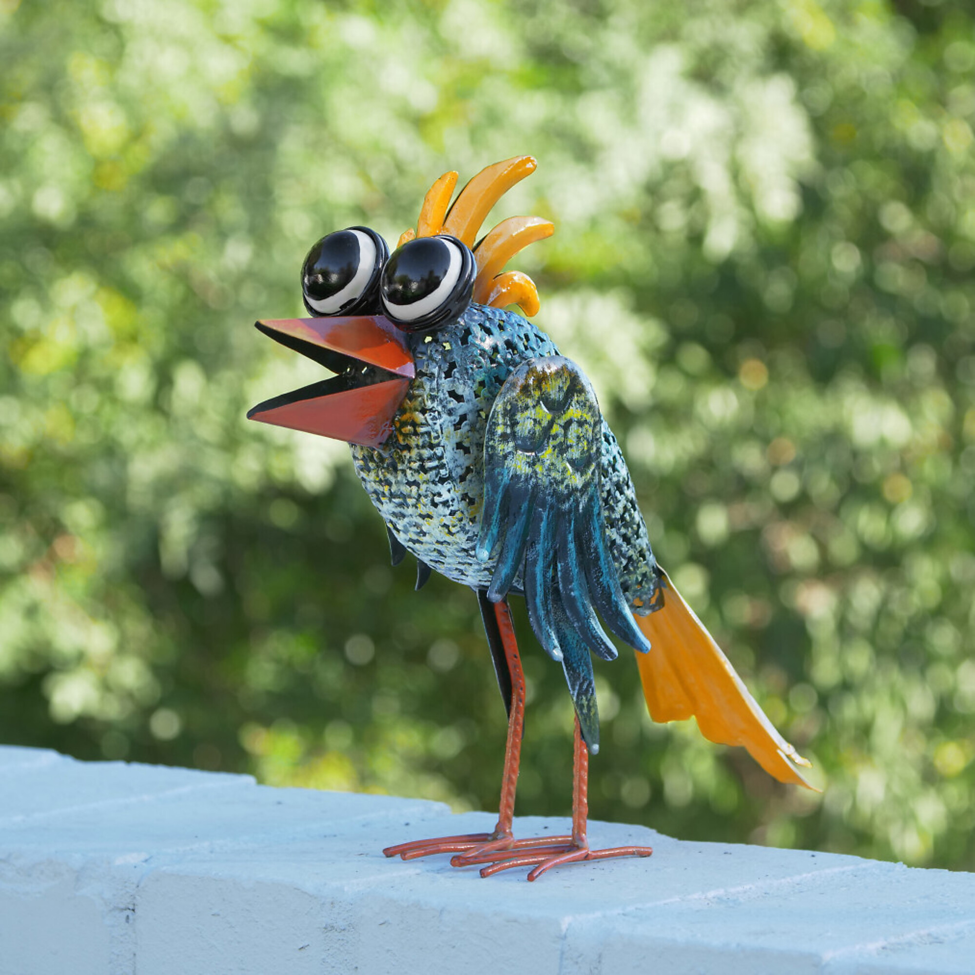 Alpine Corporation, Quirky Metal Wide-Eyed Blue Bird Decor, Model# JUM450HH
